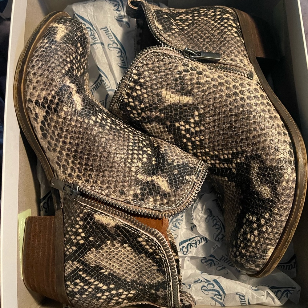 Lucky brand snake skin boots